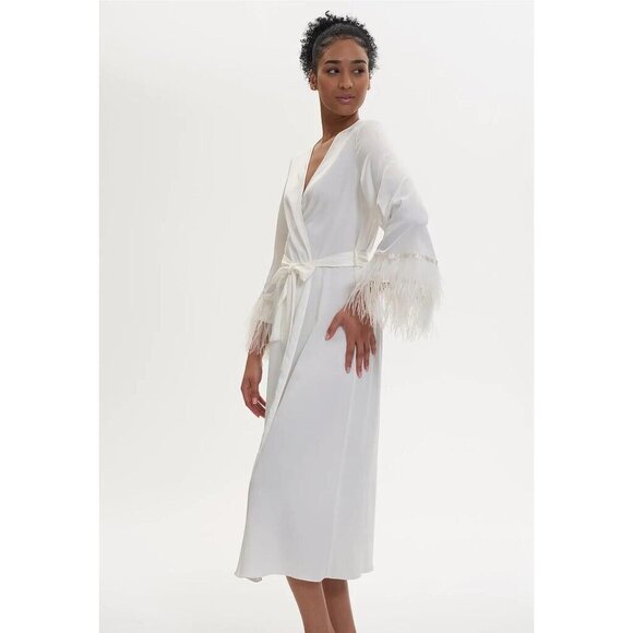 NWT RYA Collection Womens Size XL Ivory Belted Swan Robe Bridal/Honeymoon - Picture 1 of 8